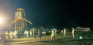 Dan de alta a 2 mineros de Coahuila; 10 siguen atrapados