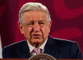 “Los nacos estamos de moda”: AMLO a conservadores nacos