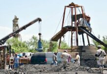 Hoy es un día decisivo para salvar a los mineros, señala AMLO