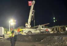 Aún hay 10 mineros atrapados en Coahuila; buscan reducir niveles de agua mineros