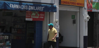 El 56% de pacientes covid en México se atendieron en la farmacia: Ensanut pacientes