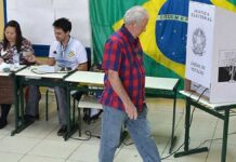 Votantes en Brasil dejarán su teléfono antes de entrar a casillas votantes