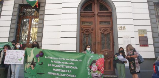 Feministas piden despenalización del aborto