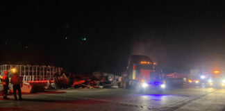 Cierran la México-Puebla por carambola y volcadura México-Puebla