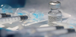 Pfizer: Reino Unido autoriza refuerzo de vacuna para Ómicron Pfizer