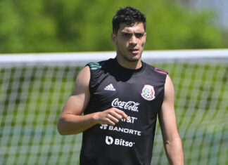 Raúl Jiménez viajará a México para recuperarse de lesión Raúl Jiménez