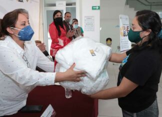 SEDIF entrega apoyos a familiares de pacientes del HNP SEDIF
