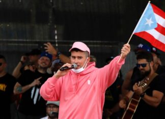 Bad Bunny estrena documental “El Apagón”, denuncia injusticias en Puerto Rico
