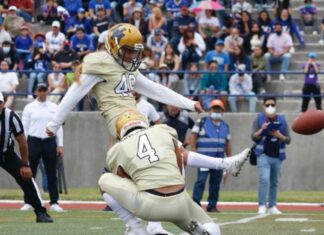 Andrea Martínez, primera mujer en jugar en la ONEFA