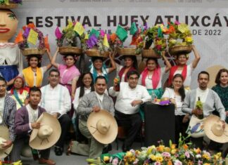 Ariadna Ayala invita a Barbosa al Festival Huey Atlixcayotl