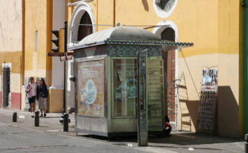 Suman 7 casetas de periódicos retiradas en Centro Histórico casetas