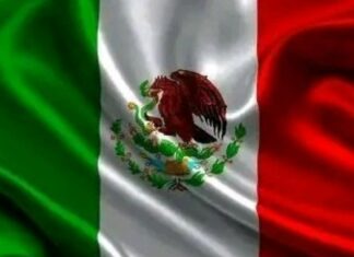 En las Cholulas y Atlixco, ediles encabezan Grito de Independencia