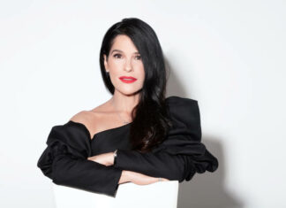 Martha Debayle llora al aire por la muerte de la reina Isabel II