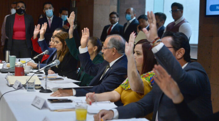 Avanza reforma para prolongar presencia de militares en calles reforma