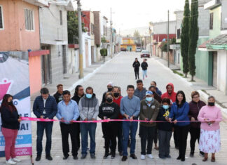 Ayuntamiento inaugura obras en Bosques de Manzanilla y Lomas de Tzilotzoni Ayuntamiento