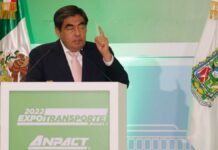 Barbosa buscará acuerdo para modernizar transporte público Barbosa