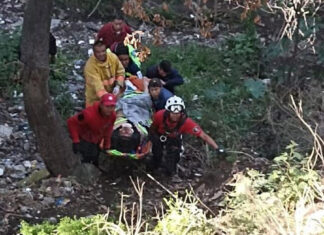 Ebrio cae a una barranca y se fractura la pierna en Amozoc Ebrio