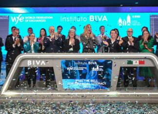 UDLAP presente en el Ring the Bell for Financial Literacy UDLAP