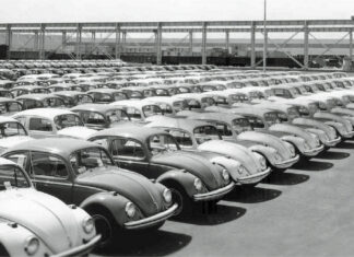 Volkswagen celebra 55 años de manufactura en planta Puebla Volkswagen
