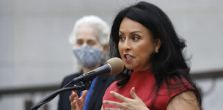 “Parece changuito”: Política mexicana renuncia en LA por comentario racista concejal