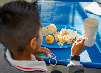 Reactivan 5 desayunadores en escuelas de Puebla capital desayunadores