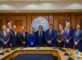 Eduardo Rivera cabildea recursos con diputados federales diputados