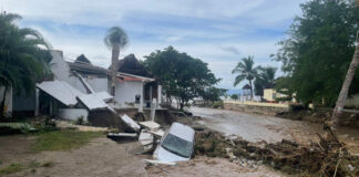 Huracán Roslyn deja tres muertos en Nayarit huracán