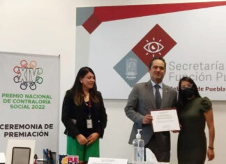 Contralora de Puebla capital gana premio por acciones de vigilancia secretaria