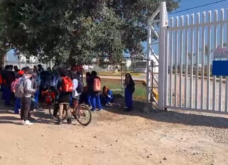 Alumnos toman instalaciones de la Universidad Politécnica de Amozoc Alumnos