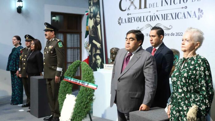 Revolución
