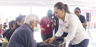 Realizan primera entrega del programa Abraza un Abue en Cholula primera