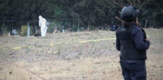 Hallan restos humanos embolsados en Tlapanalá restos