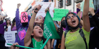 Marchan contra la violencia de género en Puebla violencia