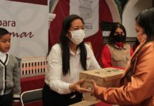 Ariadna Ayala encabeza entrega de desayunos escolares Ariadna