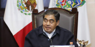 Urge Barbosa a transformar sistema y limitar excesos de autoridad electoral Barbosa