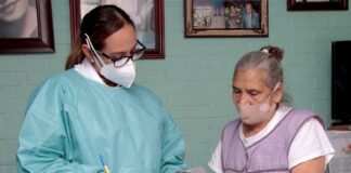 ISSSTEP brindó 917 consultas a domicilio a adultos mayores ISSSTEP