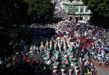 Marea guinda inunda calles del centro de Puebla Puebla