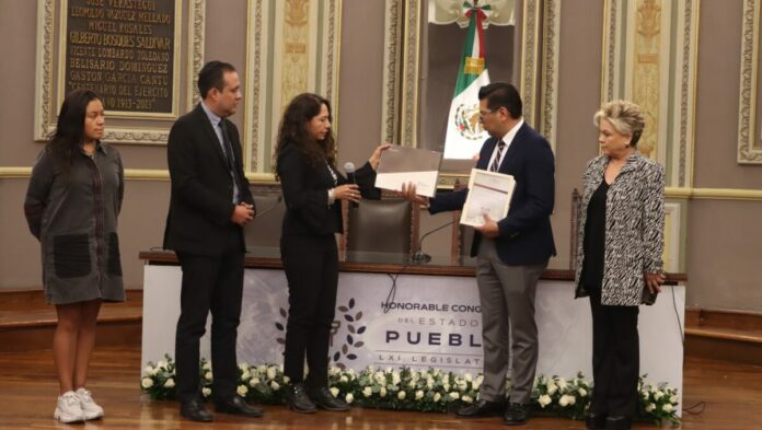 Recibe Congreso del Estado 4o Informe de Labores de MBH