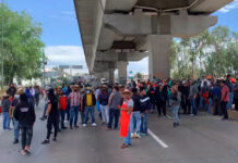 Bloquean la México – Puebla por conflicto comercial en Central de Abasto conflicto