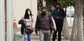 Uso de cubrebocas regresaría a Puebla por actividad del Popocatépetl cubrebocas