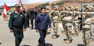 Detienen a presidente de Perú tras intento de disolver al Congreso presidente