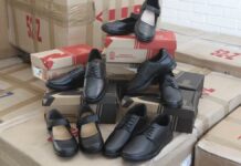 SEP entregó uniformes y becas para reducir deserción escolar en 2022 SEP