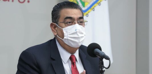 Adán