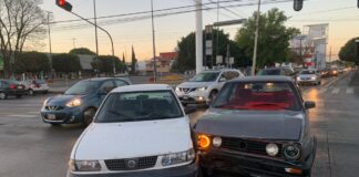 En Chulavista, dos lesionados por choque entre particulares