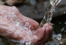 Sábado de Gloria: Multas de hasta 6 mil pesos por desperdiciar agua Agua