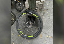 Roban bicicleta en CDMX y sólo dejan una llanta Bicicleta
