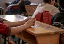 Estudiantes de Puebla regresan a clases con cubrebocas obligatorio Estudiantes