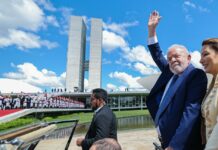 Lula da Silva toma posesión como presidente de Brasil