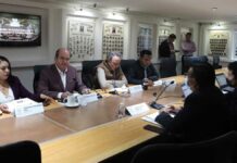 Comisión aprueba que ayuntamientos contraten créditos en su periodo Comisión