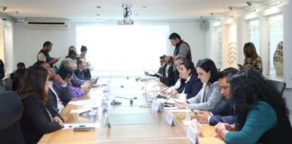 Comisiones avalan iniciativa para involucrar a padres en educación de menores Comisiones